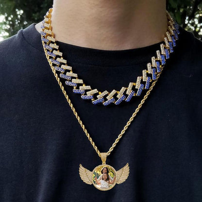 Fathers Day Gift Photo Necklacce for Men Women,Custom Photo Angel Wings Circular Pendant, Personalized Memorial Photo Pendant Necklace for Women Man